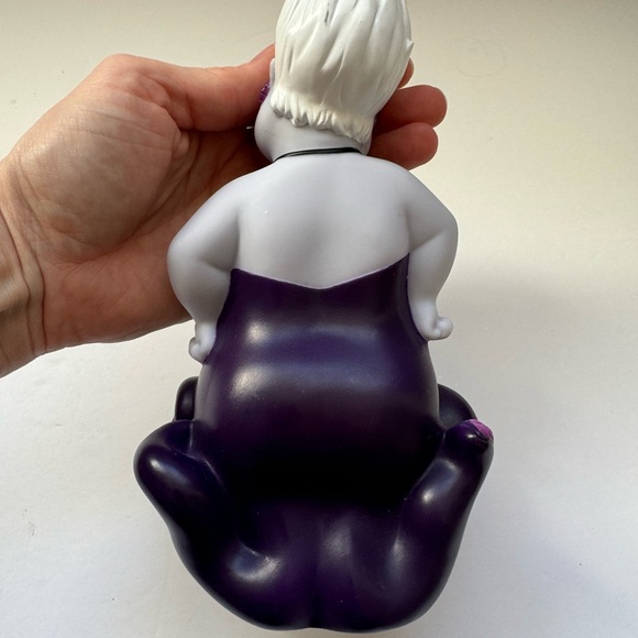DISNEY VILLIANS URSULA THE LITTLE MERMAID 8” FIGURINE - Picture 4 of 6